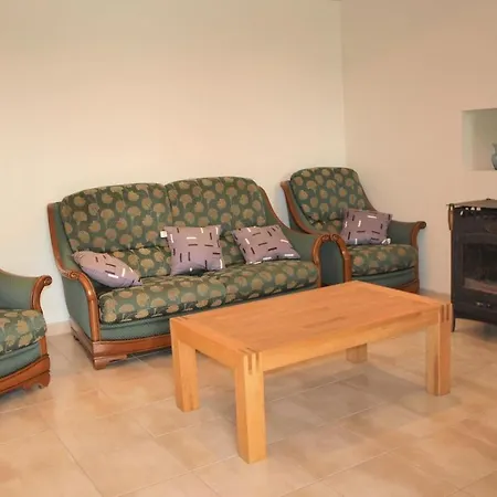 2 Bedroom Awesome In * Mantallot
